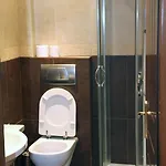 Mythos Hotel 3*